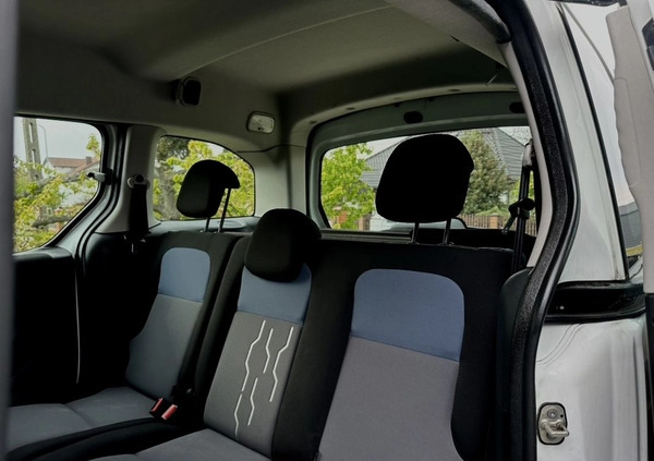 Peugeot Partner cena 32500 przebieg: 115000, rok produkcji 2015 z Chojna małe 56